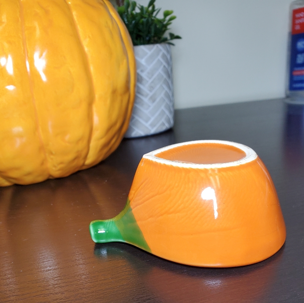Fall Holiday Decor - Picture 4 of 10